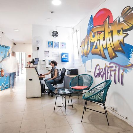 No Limit Hostel Graffiti Barcelona Kültér fotó